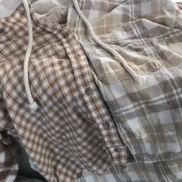American Eagle fannel button down hoodie - Picture 3 of 5